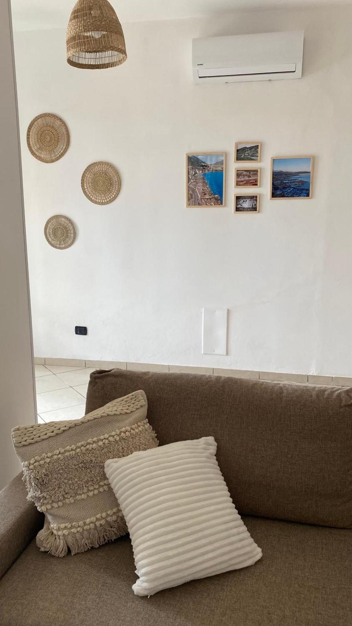 Giu Al Porto Apartment Salerno Exterior photo
